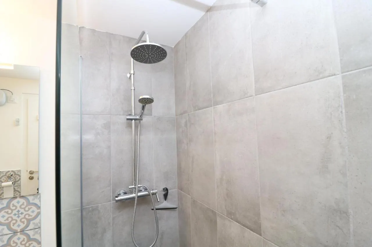 Apartment Montserrat 22 - Magnifico Piso A 200 M De La Playa Roses Spain